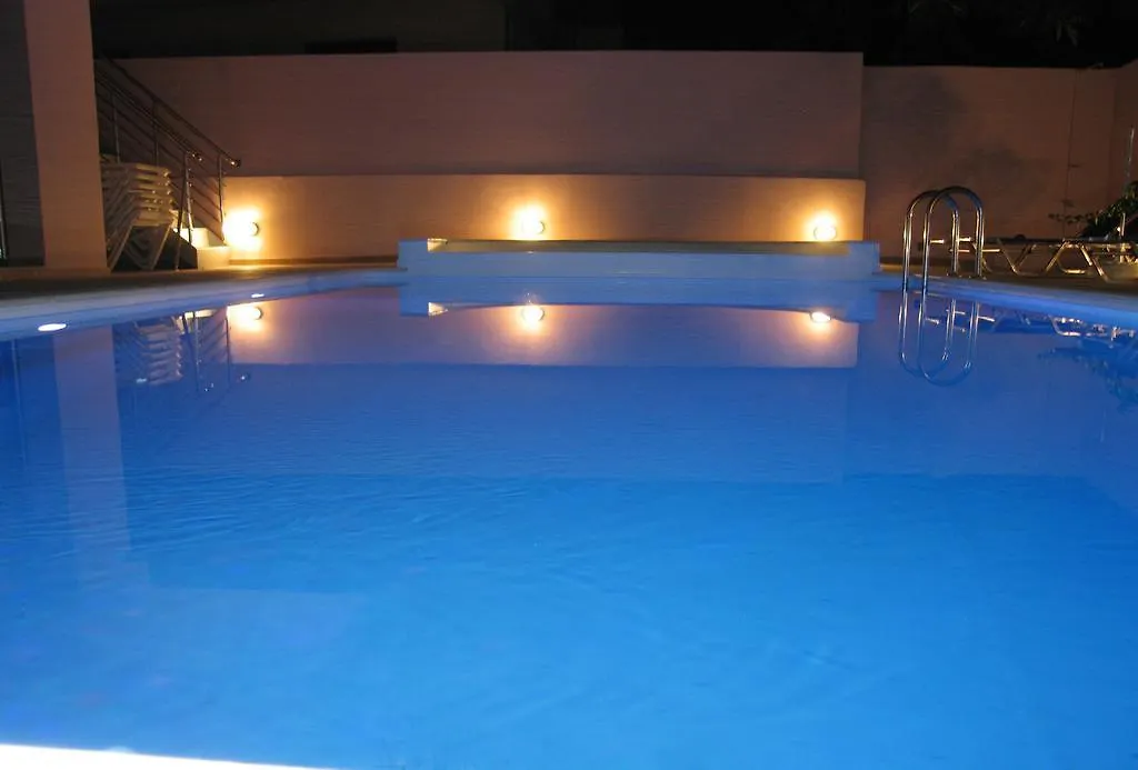 Blue Sky Hotel Apartments Rethymno Aparthotel