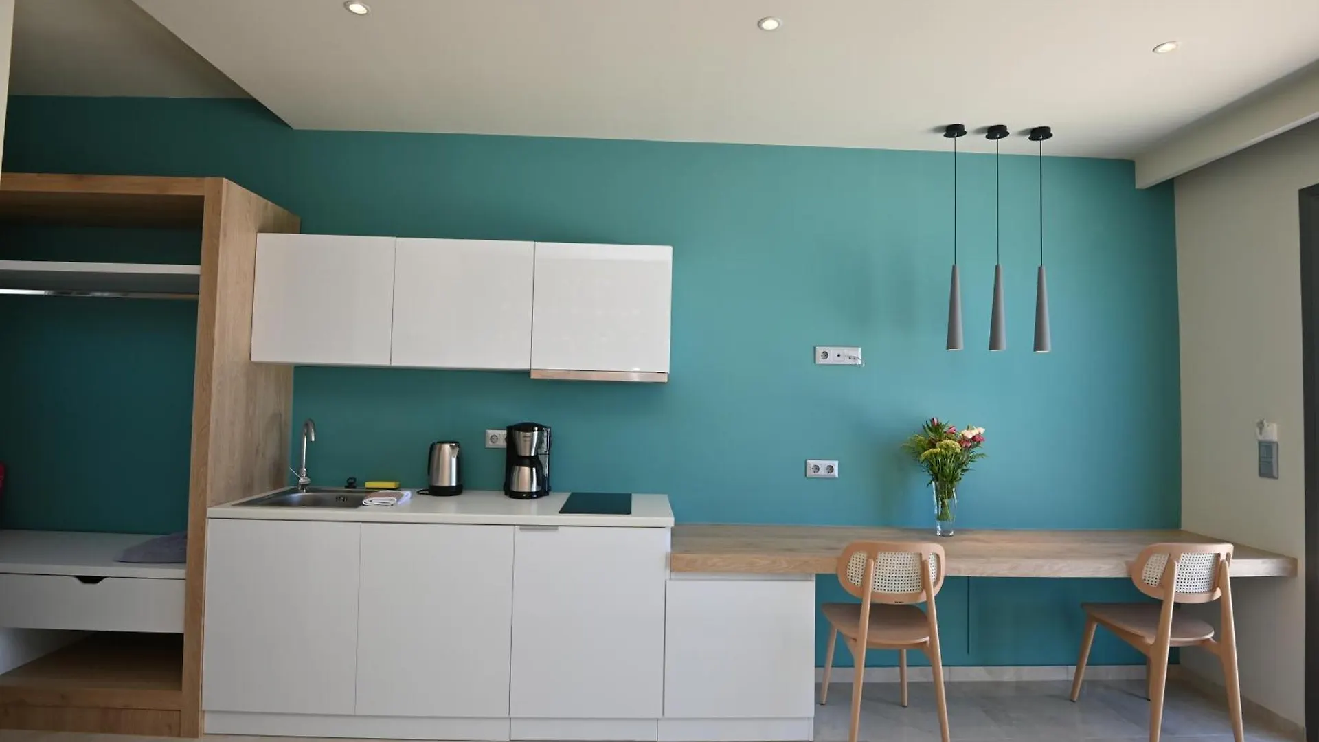 Blue Sky Hotel Apartments Rethymno